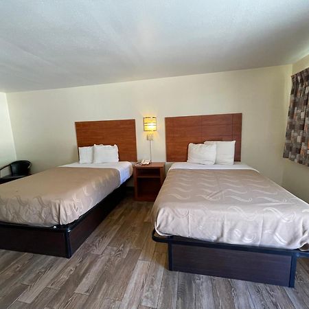 Evergreen Inn And R.V. Winnfield Luaran gambar