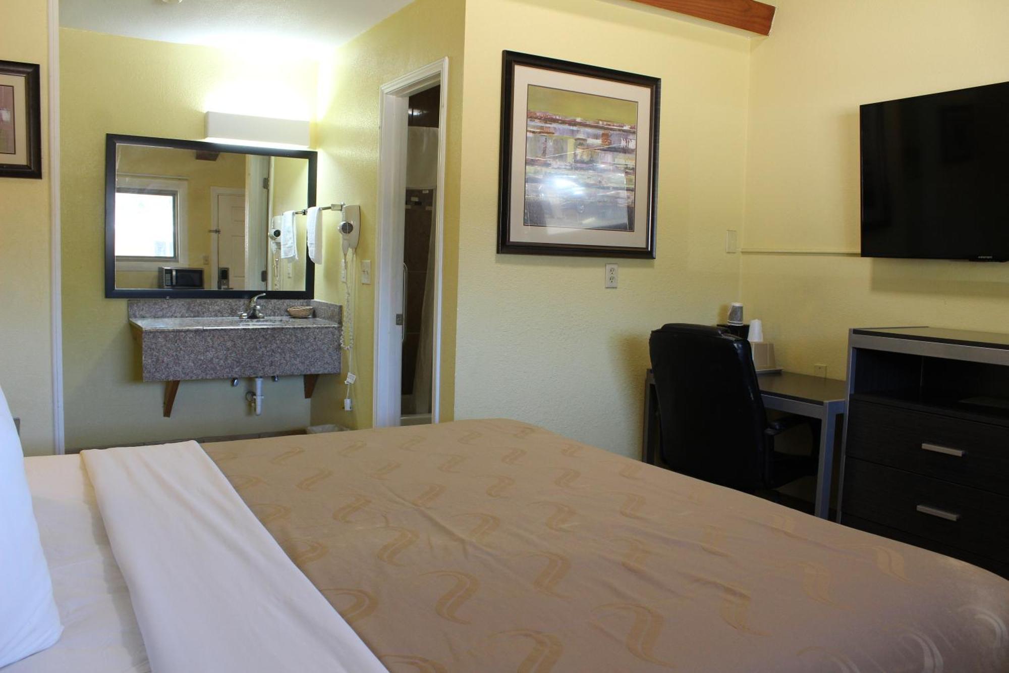 Evergreen Inn And R.V. Winnfield Luaran gambar